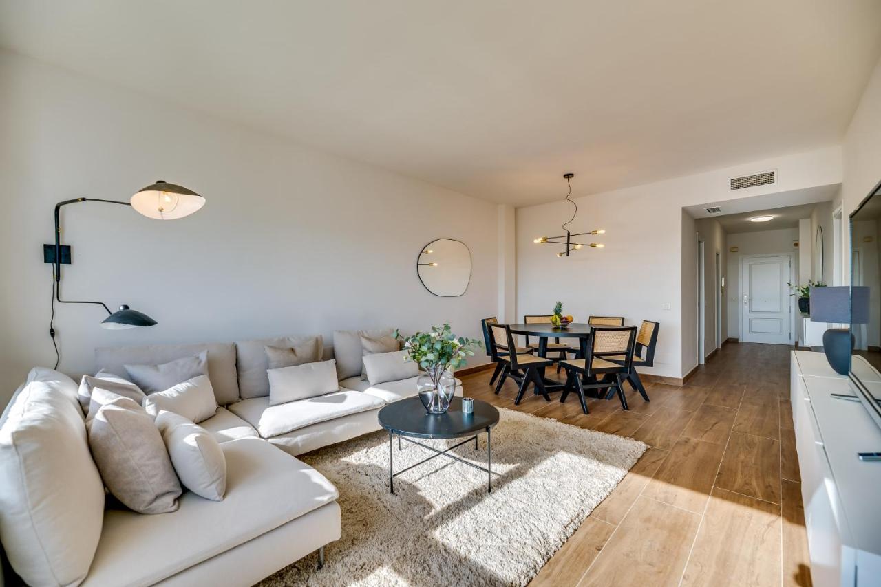 Vacation Marbella I Top 1 Puerto Banus Sea Front Rental, Renovated المظهر الخارجي الصورة