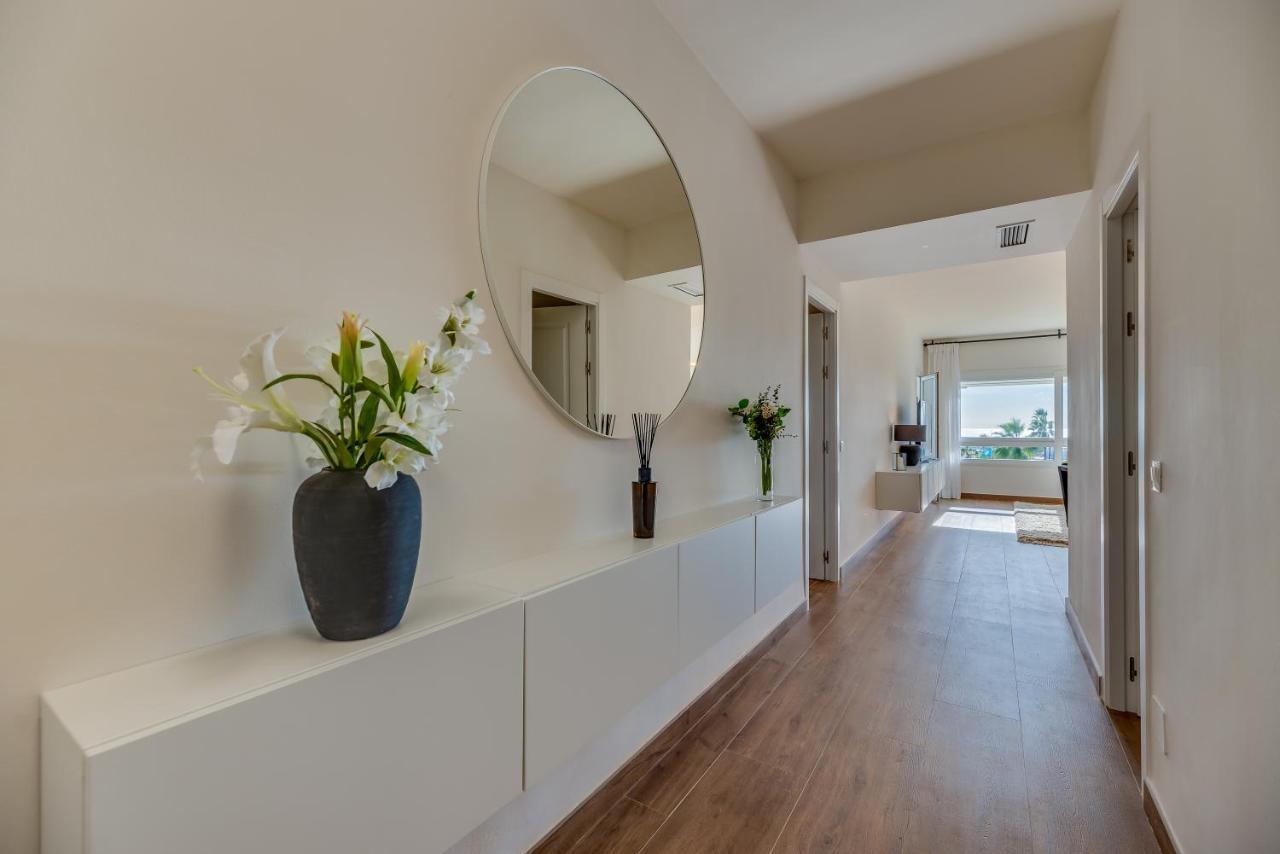 Vacation Marbella I Top 1 Puerto Banus Sea Front Rental, Renovated المظهر الخارجي الصورة